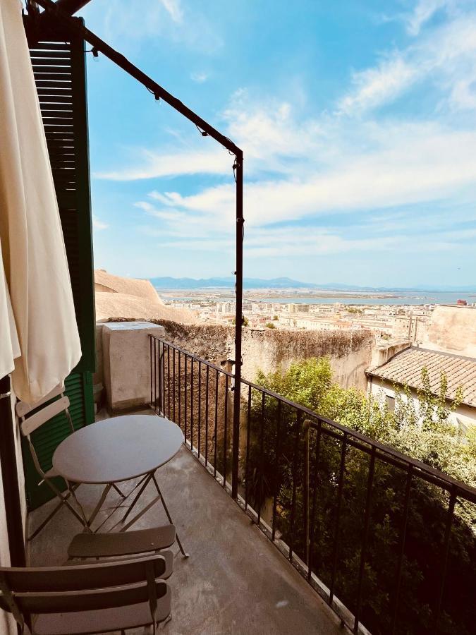 Appartamento Antica Dimora La Madonnina, residenza storica con vista incantevole a Cagliari Esterno foto