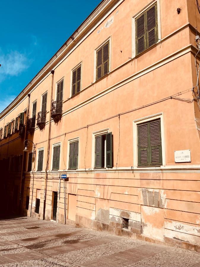 Appartamento Antica Dimora La Madonnina, residenza storica con vista incantevole a Cagliari Esterno foto